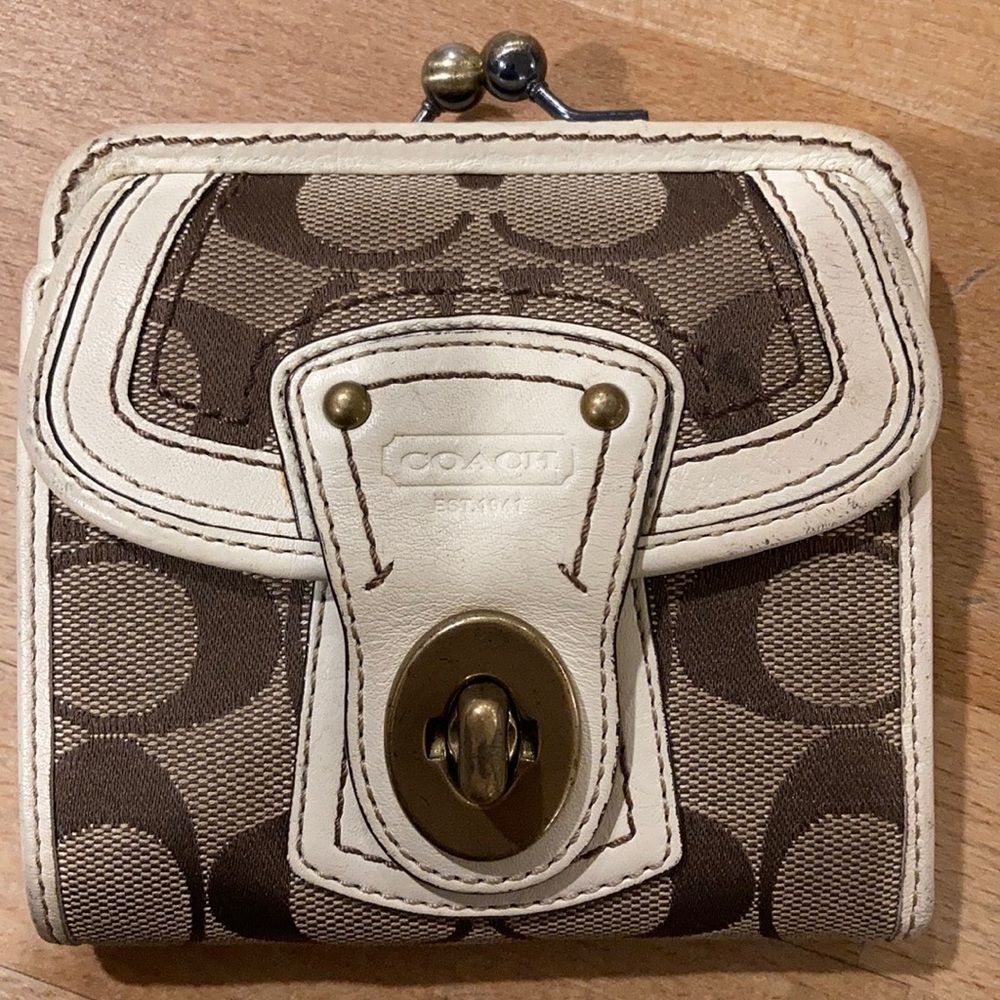 Coach wallet